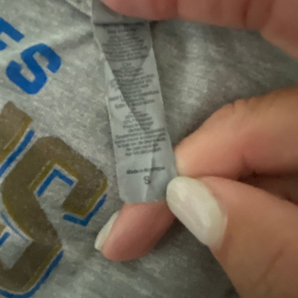 Cubs World Series Champs Tee Size Small - Picture 6 of 7